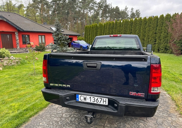 GMC Sierra cena 43000 przebieg: 184084, rok produkcji 2008 z Włocławek małe 667